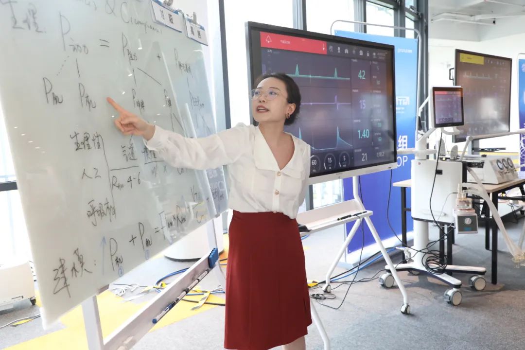 BETWAY(ķ)ٷվ-West Ham United